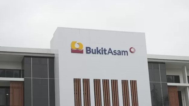 Laba PT Bukit Asam Turun 56 Persen di Kuartal III-2025, Penjualan Justru Naik