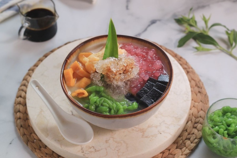 7 Kedai Es Campur Legendaris di Semarang yang Wajib Dicoba Saat Musim Panas