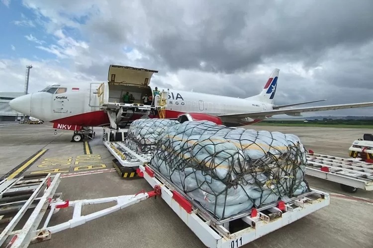 Bandara Ahmad Yani Semarang Resmi Layani Penerbangan Kargo ke Makassar, Dorong Pertumbuhan Ekonomi Regional