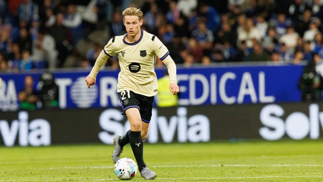 Frenkie de Jong Kritik Laga Barcelona Villarreal di Miami