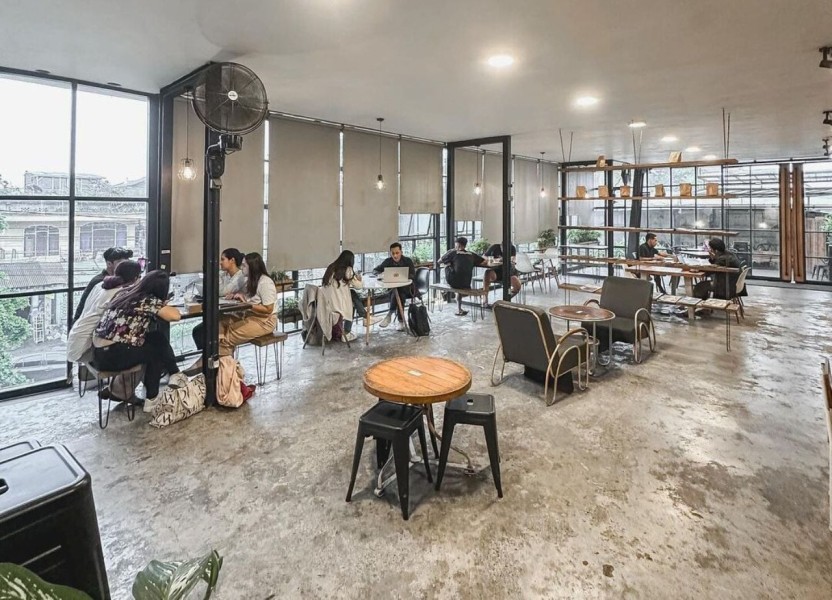7 Rekomendasi Coffee Shop 24 Jam di Malang untuk Nongkrong Nyaman dan Lembur Semalaman