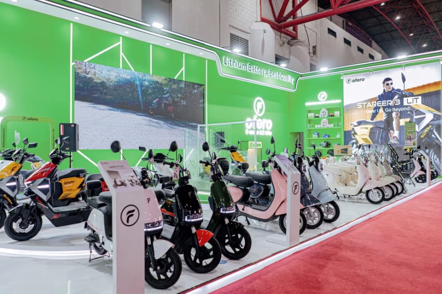 Motor Listrik Banjir Diskon di JFK 2025