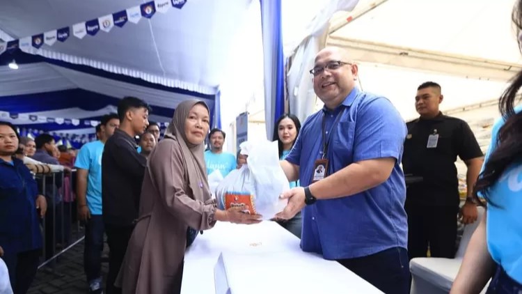 Bank Mandiri Rayakan HUT ke-27 dengan Program Pasar Murah untuk Masyarakat Papua
