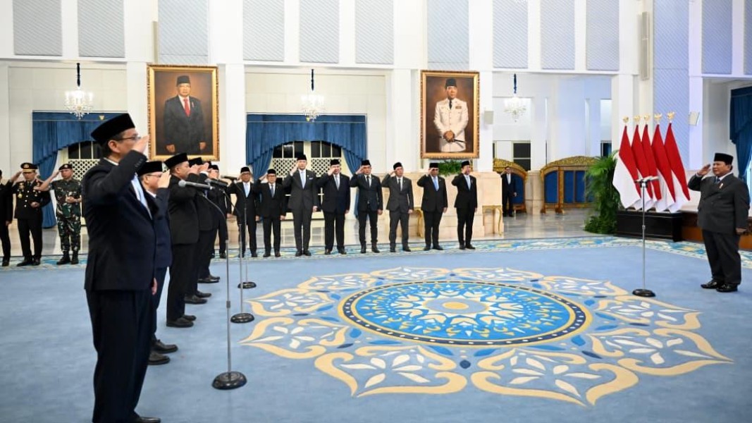 Catatan Lengkap Bongkar Pasang Kabinet Prabowo Hingga Kini