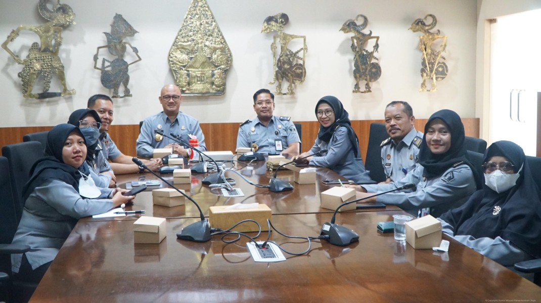 Kementerian Hukum DIY Berikan Pelayanan Prima untuk Ratusan Permohonan Apostille Setiap Bulan