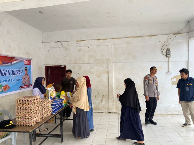 Gerakan Pangan Murah Polri dan Bulog Ringankan Beban Ekonomi Warga