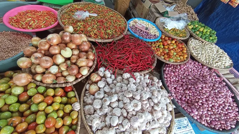 Harga Bawang dan Cabai Nasional Turun, Daerah Melambung