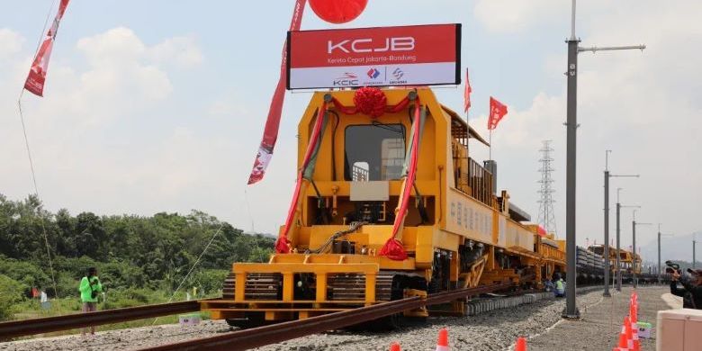 PT Kereta Api Indonesia Naik Kelas: Suntikan Dana Rp 2 Triliun dari PMN Pacu Peningkatan Transportasi Perkotaan