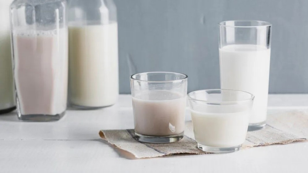 Raw Milk vs Susu Pasteurisasi: Mana yang Lebih Aman dan Bernutrisi?