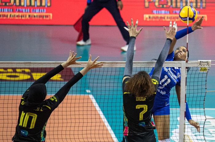 Proliga 2025: Palembang Bank Sumsel Takluk dari Surabaya Samator, Kesempatan ke Final Four Masih Terbuka