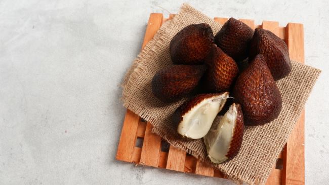 Manfaat Kandungan Buah Salak yang Jarang Disadari dan Penting untuk Kesehatan Tubuh Sehari-hari