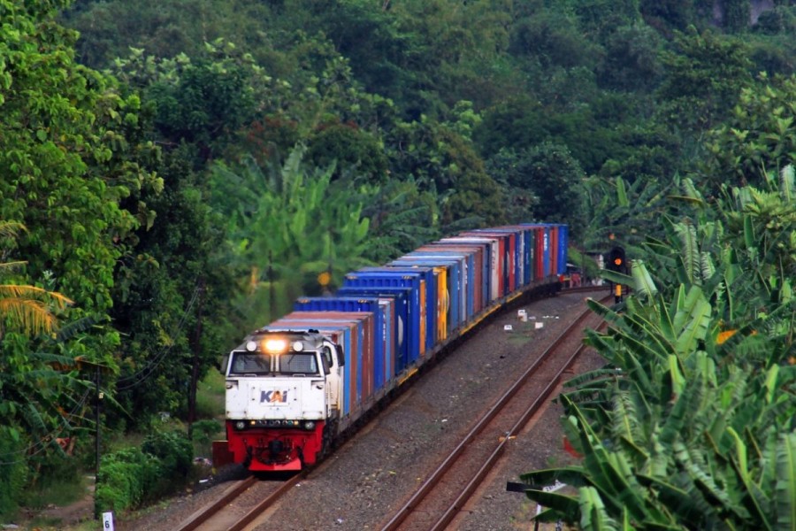 Angkutan Barang KAI Naik, Rel Kereta Jadi Andalan Logistik