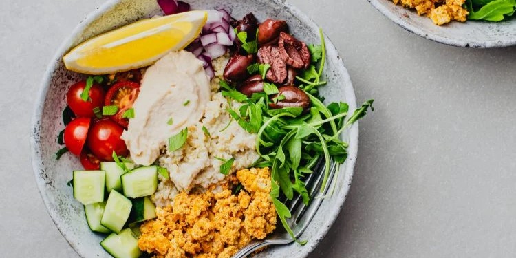 Cara Praktis Terapkan Diet Mediterania dengan Bahan-Bahan Lokal di Rumah