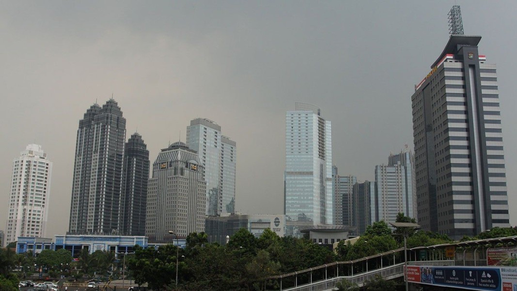 Prakiraan Cuaca BMKG: Hujan Ringan dan Petir Menghantui Sejumlah Wilayah Indonesia