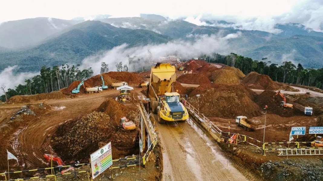 Sinar Terang Mandiri Catat Pertumbuhan Kuat di Kuartal III-2025 Layanan Pertambangan