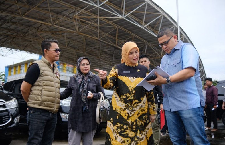 Wali Kota Makassar Instruksikan Pengawasan Ketat Kendaraan Dinas dan Kedisiplinan Pegawai dalam Rakor Setda