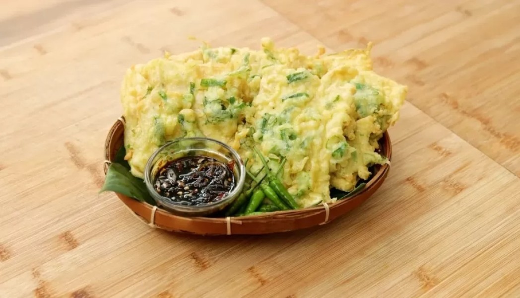 Tips Goreng Tempe Mendoan Banyumas Basah Lembut Gurih Lengkap Dengan Sambal Kecap Pedas