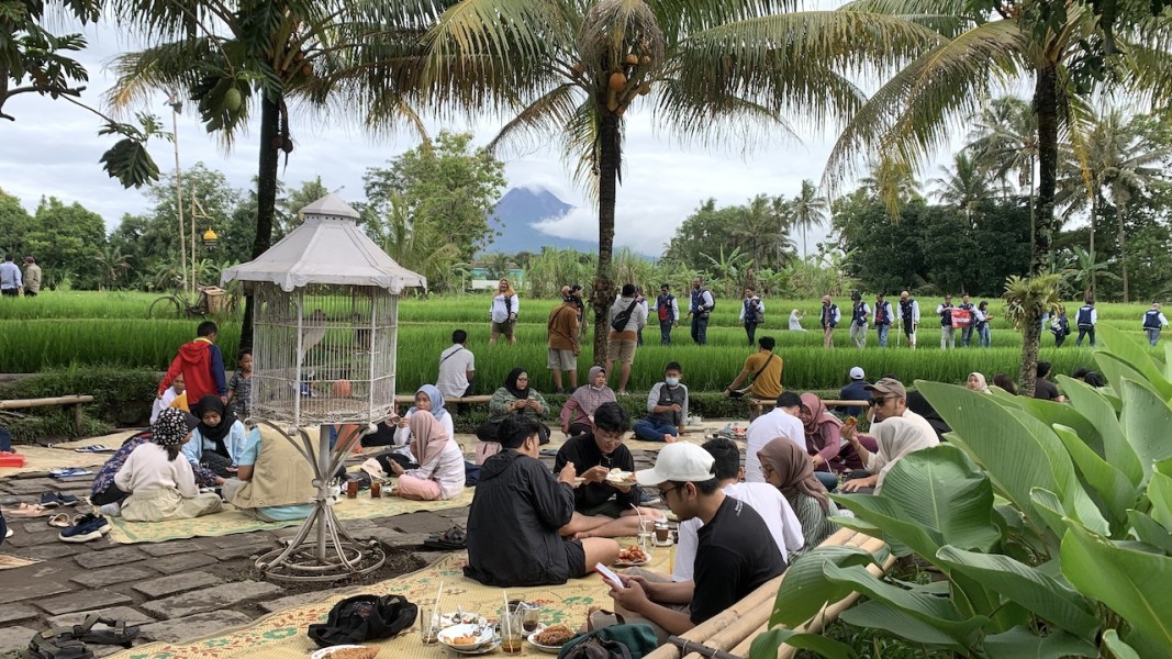 22  Rekomendasi Tempat Makan Hits dan Legendaris di Jogja Utara