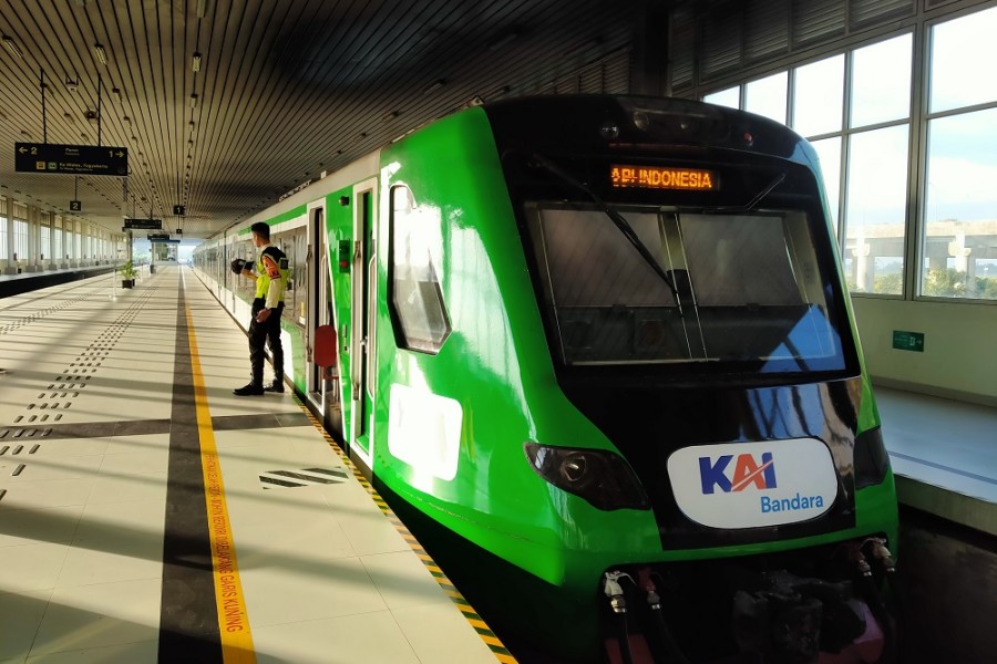 Jadwal KA Bandara YIA Senin Desember Akses Bandara Murah Tepat