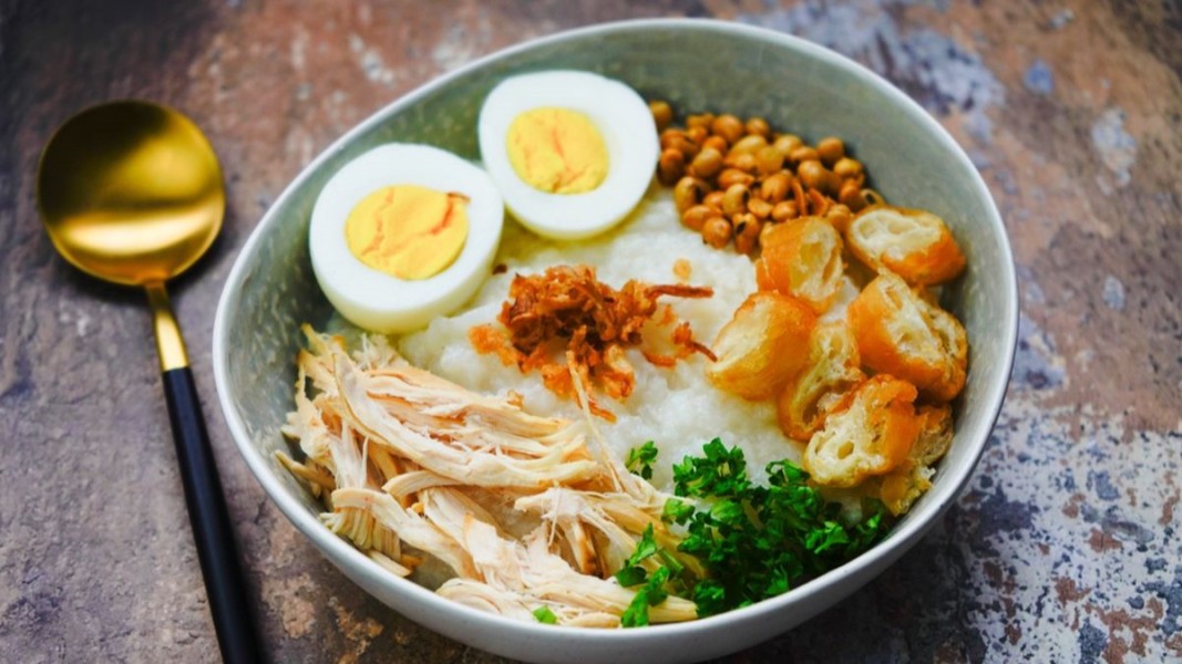 Kuliner Bubur Ayam Raih Pengakuan Dunia Berkat Cita Rasa Khas