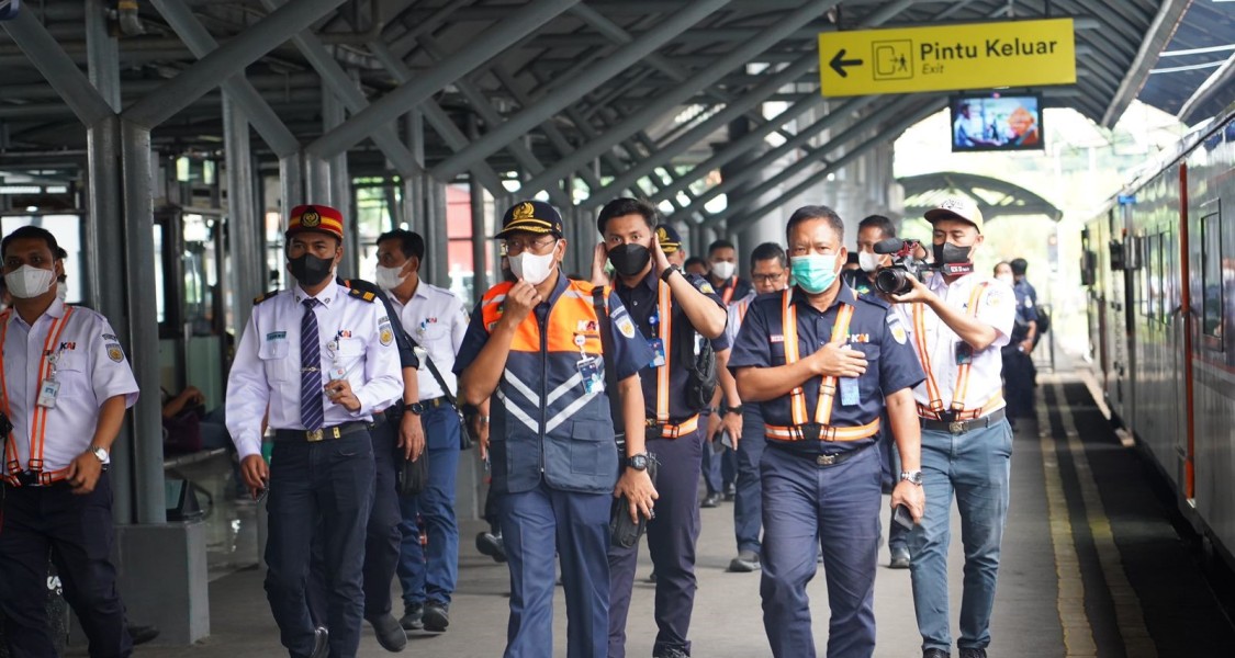 Kesiapan Maksimal KAI Sambut Angkutan Lebaran 2025 dengan Inspeksi Kereta di Pulau Jawa