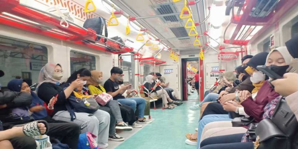 KRL Solo-Jogja Kini Hadirkan Kemudahan Perjalanan bagi Wisatawan di Akhir Pekan