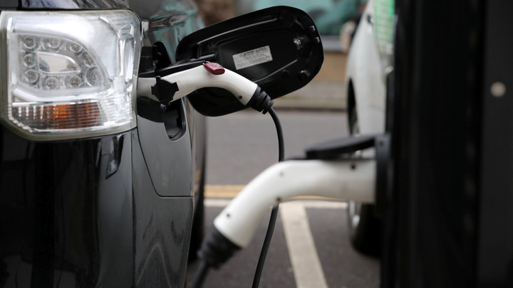 Harga Mobil Listrik Berpotensi Naik Mulai 2026, Konsumen Perlu Bersiap