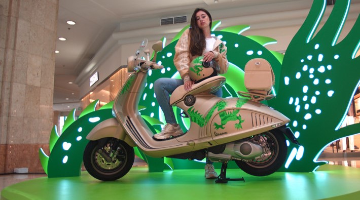 Review Vespa 946 Dragon: Skuter Eksklusif Simbol Gaya dan Kekuatan di Tahun Naga Review Vespa 946 Dragon: Skuter Eksklusif Simbol Gaya dan Kekuatan di Tahun Naga