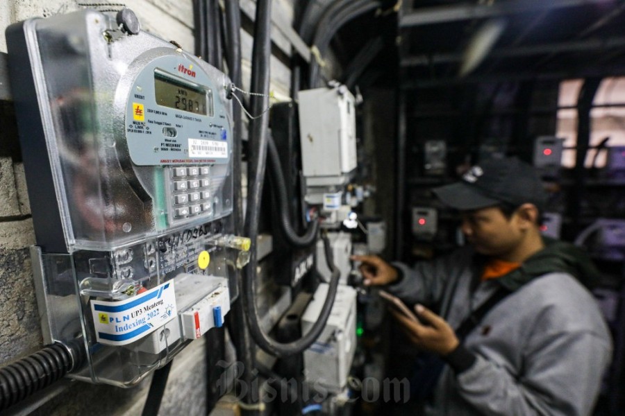 Digitalisasi Energi: Langkah Inovatif Sulbar Wujudkan Keadilan Listrik bagi Warga Miskin
