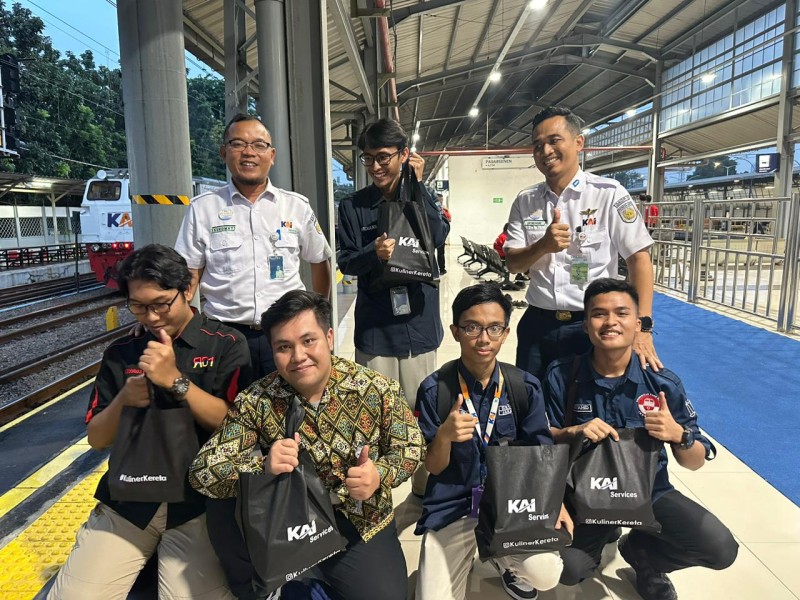 KAI Services Gelar Buka Bersama 1.000 Porter di 8 Stasiun: Inisiatif Sosial Selama Ramadan