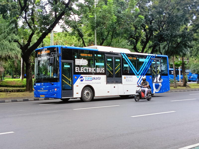 Transportasi Umum Jakarta Dipuji Dunia
