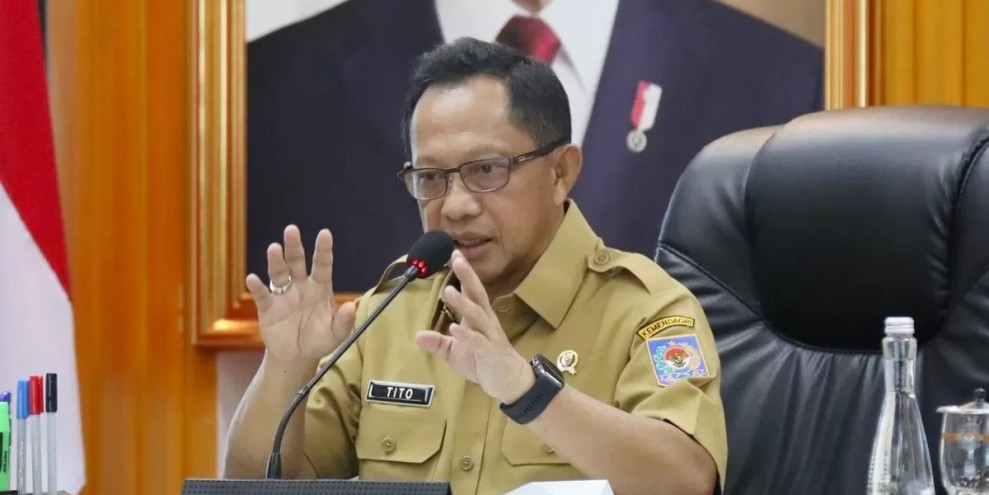 Mendagri Tito Karnavian Wajibkan Seluruh Pemda Laksanakan Aksi Bersih Lingkungan Tiap Pekan