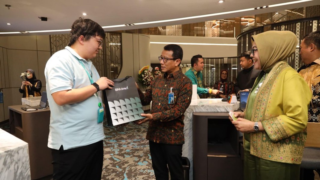Ulang Tahun ke 79 BNI Melalui Sapaan Langsung ke Nasabah dan Karyawan