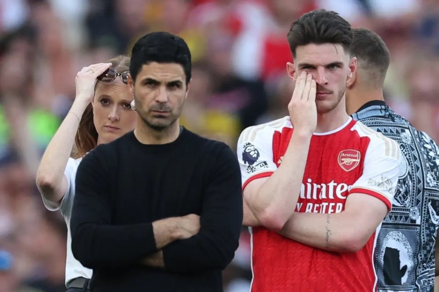 Arsenal Terpuruk Tanpa Gelar Musim Ini: Mikel Arteta Kecewa Usaha Meraih Trofi Gagal Total