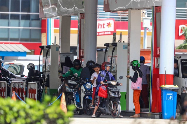Pajak Bahan Bakar Kendaraan Bermotor (PBBKB) dalam UU HKPD: Memahami Peran dan Dampaknya terhadap Keuangan Daerah