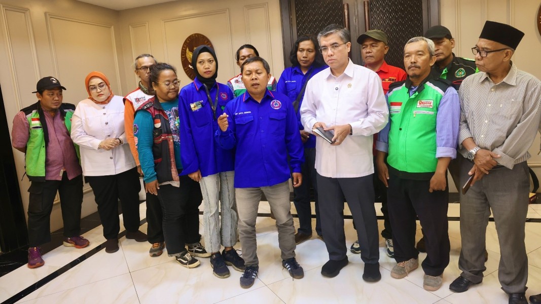 Menteri Ketenagakerjaan Bahas Perlindungan dan Keadilan Bagi Pekerja Platform Digital di Indonesia