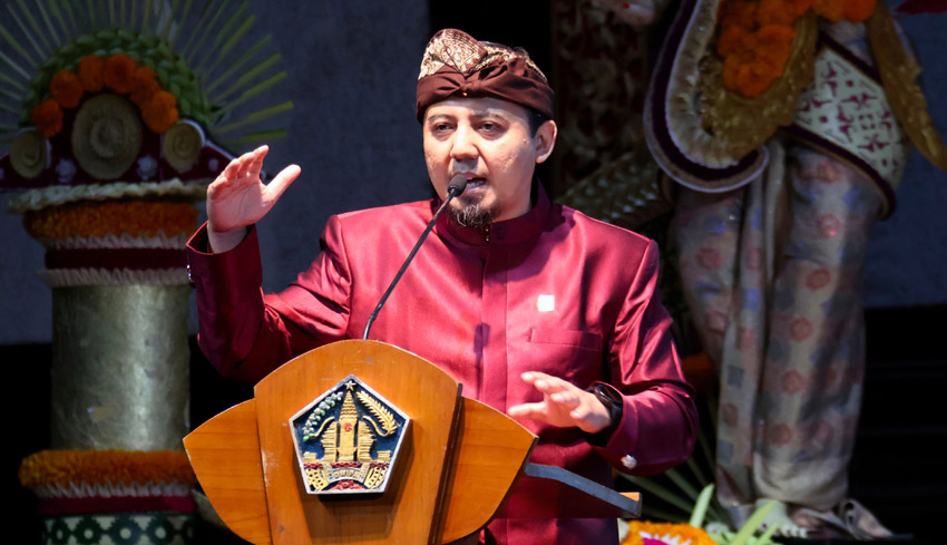 Koster Targetkan Bali Mandiri Energi Bersih Lewat Pembangunan Pembangkit Gas 2026