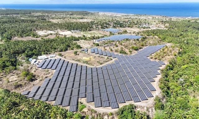Energi Surya Solusi Listrik Timur Indonesia