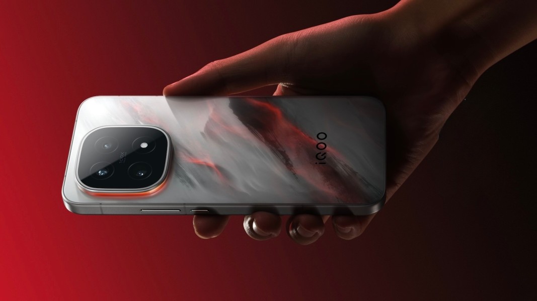 Detail Spesifikasi iQOO 15: Layar AMOLED, Kamera 50MP, Baterai Besar