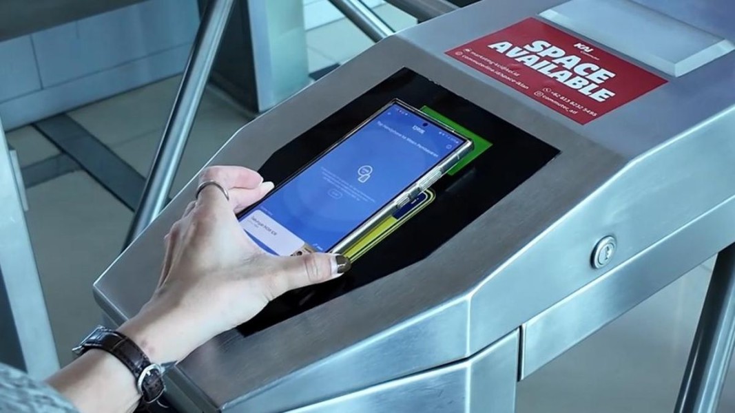 KAI QRIS Transportasi Publik Permudah Pembayaran Digital Tanpa Top Up