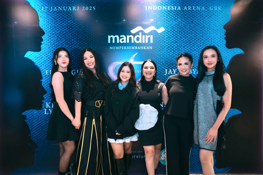 Konser SUPER DIVA yang Didukung Bank Mandiri Hadirkan Kolaborasi Spektakuler Antara Diva Terkenal dan Bintang Muda Indonesia Konser SUPER DIVA yang Didukung Bank Mandiri Hadirkan Kolaborasi Spektakuler Antara Diva Terkenal dan Bintang Muda Indonesia