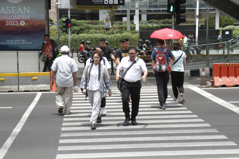 Jakarta Utara Saksikan Fenomena Hari Tanpa Bayangan Langka