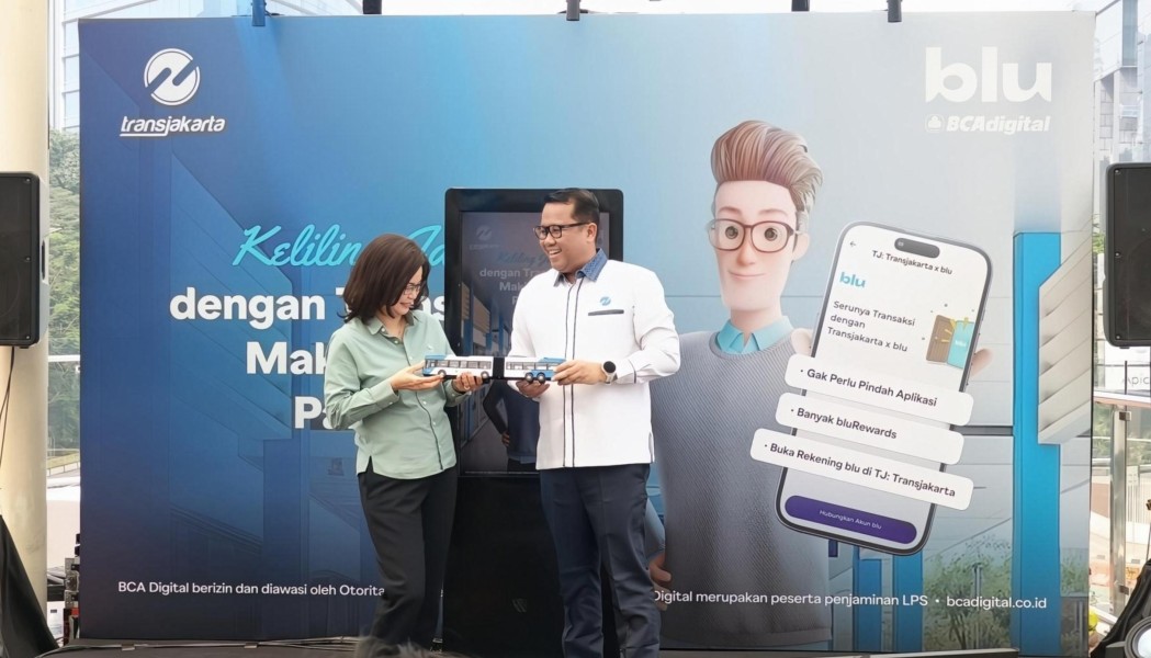 Blu BCA Kini Bisa untuk Bayar Tiket Transjakarta