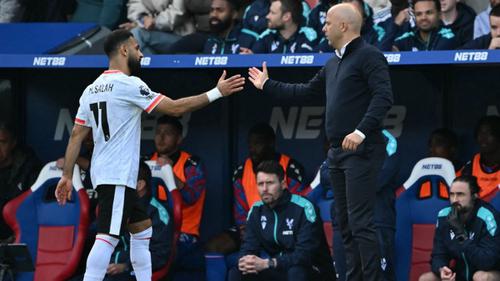 Arne Slot Diingatkan Terkait Keputusan Mainkan Salah Hadapi Sunderland