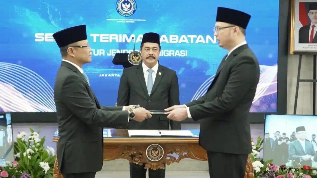 Menteri Imipas Resmi Lantik Hendarsam Marantoko Sebagai Dirjen Imigrasi