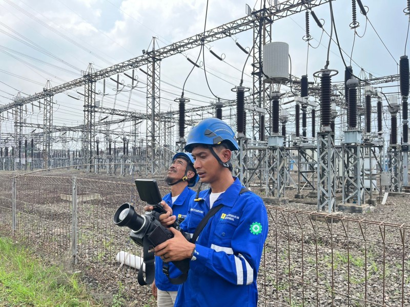 Aktivitas Masyarakat Tetap Lancar Dan Nyaman Selama Ramadhan Berkat Pemantauan Jaringan Listrik Modern Yang Dijalankan PLN UIT JBB Dengan Sistem Preventif Terpadu