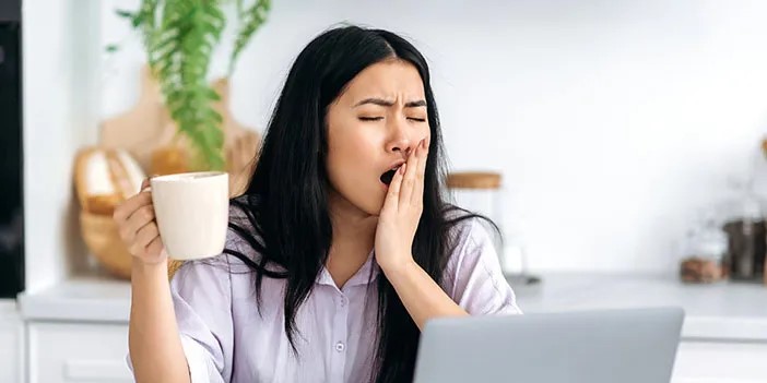 5 Kebiasaan Sehari-hari yang Bisa Menyebabkan Wajah Breakout