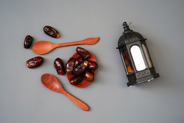 7 Alasan Makan Kurma Saat Sahur Bikin Nggak Mudah Lemas