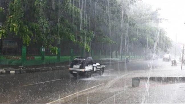 BMKG Ingatkan Masyarakat Indonesia Waspada Hujan Lebat dan Ekstrem Kamis, 12 Februari 2025