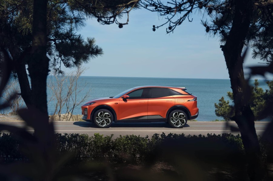 Deepal S07, Mobil Listrik Futuristik Changan Siap Ramaikan Pasar Indonesia